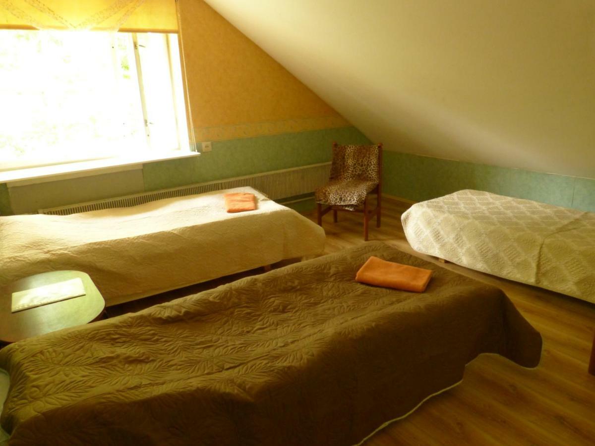 Viva Pirita Hostel Tallinn Buitenkant foto